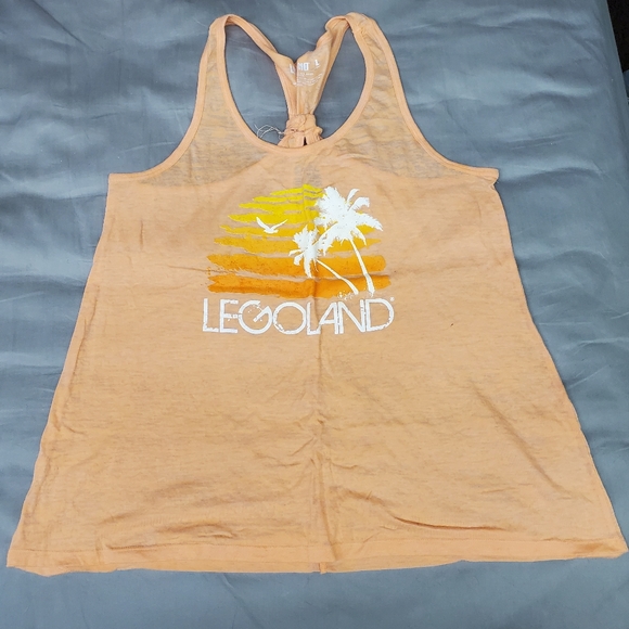 Tank Tops - Picture 2 of 3